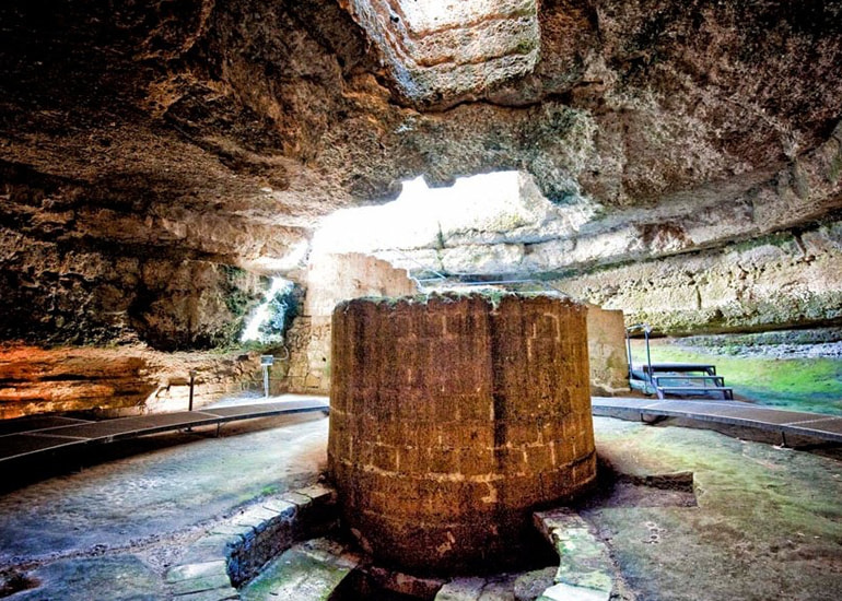 Cosa vedere in Puglia: Manduria, il fonte pliniano